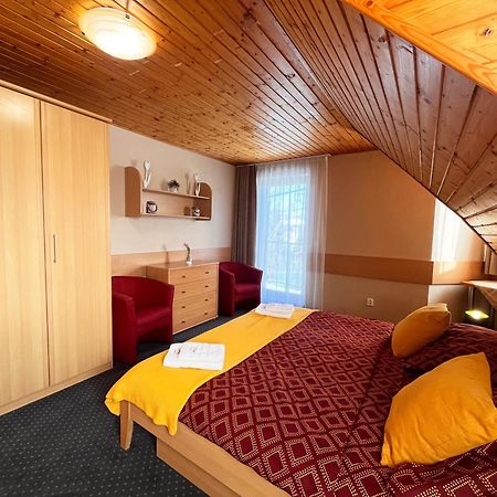 Aparthotel Jurika Liptov Liptovský Mikuláš Exterior foto