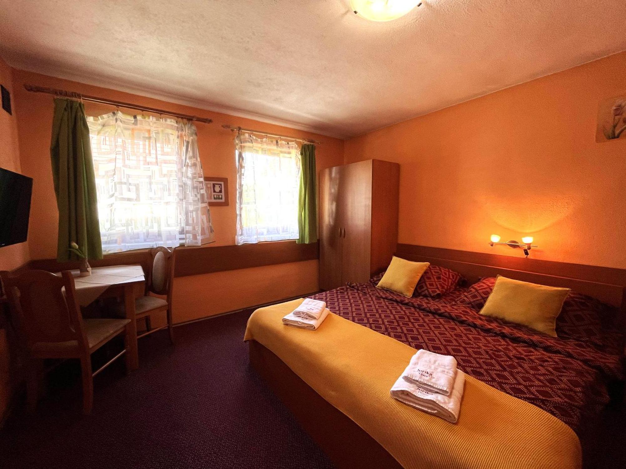 Aparthotel Jurika Liptov Liptovský Mikuláš Exterior foto