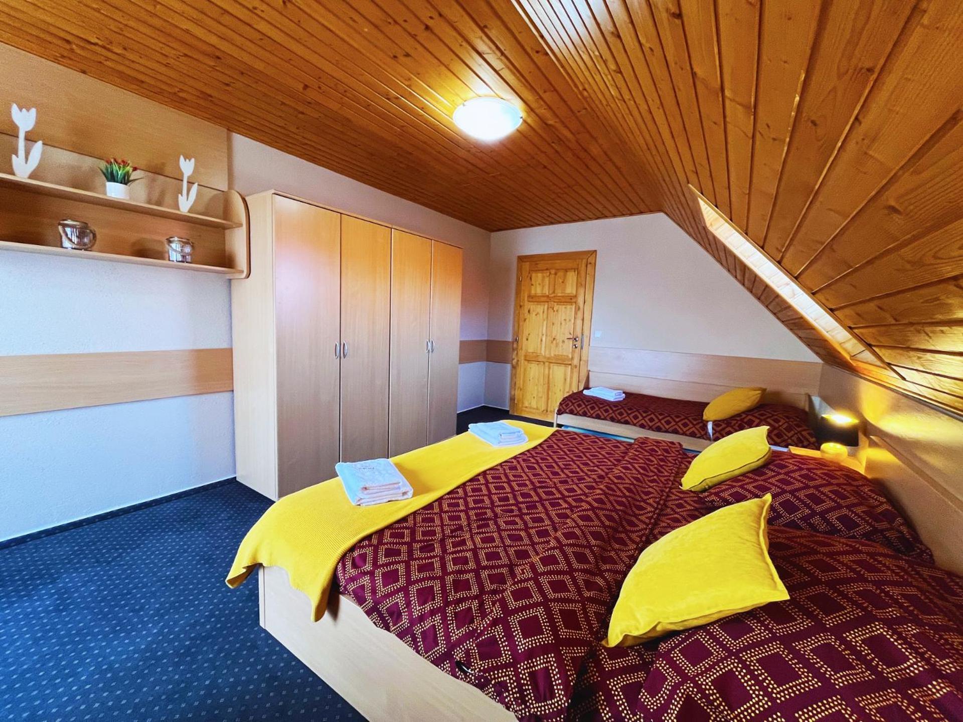 Aparthotel Jurika Liptov Liptovský Mikuláš Exterior foto